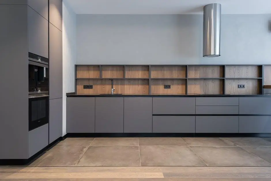 Maintaining a Clean Kitchen in Your Vacation Rental: Tips and Tricks